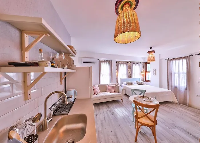 50 Meters To The Long Bazaar In Lavantakas 1 Square 아파트